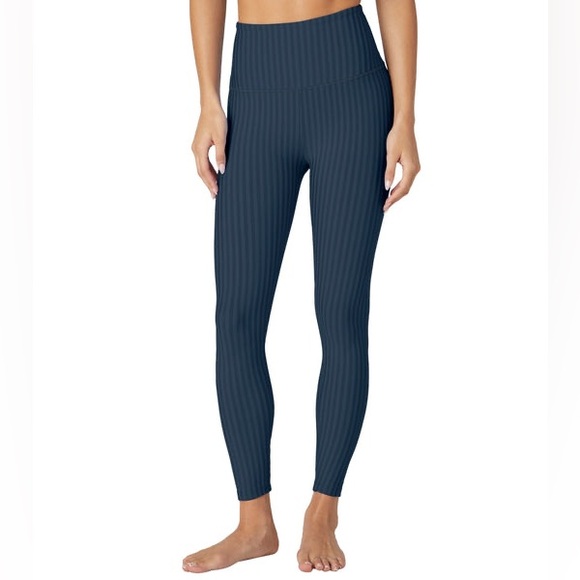 Beyond Yoga Pants - Beyond Yoga Striped Jacquard High-Waisted Leggings – Size M